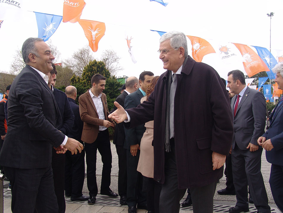 AKP Heyeti Perpa'yı Ziyaret Etti