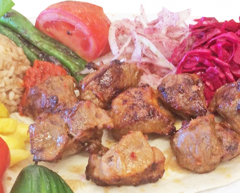 Kırmızı Etin Faydaları amino asit protein, demir ve çinko Perpa