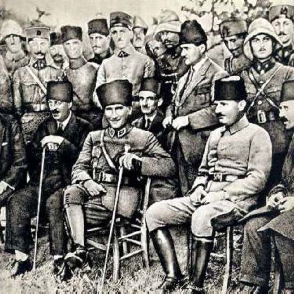 Mustafa Kemal ve Deli Halit Paşa